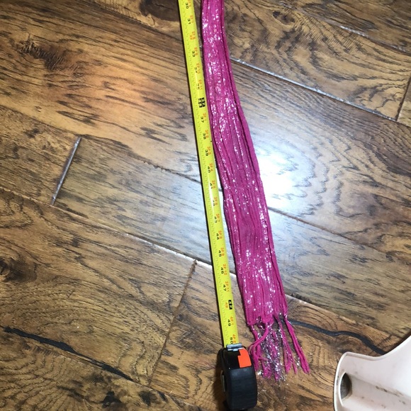 1 hot pink scarf! Very thin! Sliver and pink! - Picture 2 of 5